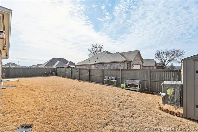 13324 S Poplar Street, Glenpool, OK 74033