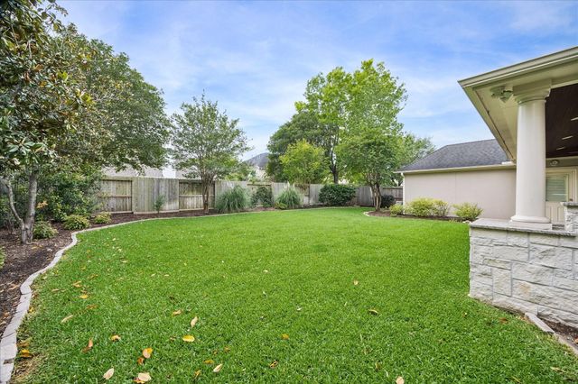 14211 Quiet Bluff Lane, Houston, TX 77077