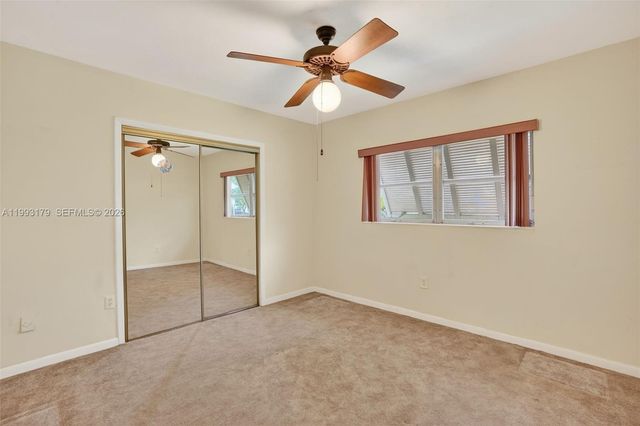 10753 SW 118th St, Miami, FL 33176