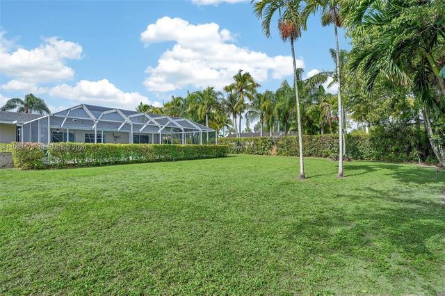 10753 SW 118th St, Miami, FL 33176