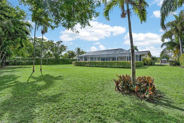 10753 SW 118th St, Miami, FL 33176