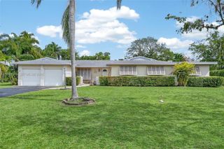 10753 SW 118th St, Miami, FL 33176