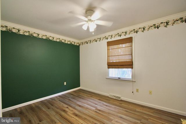 956 JANEKA LN, Dover, DE 19904