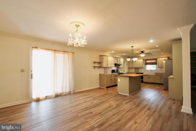 956 JANEKA LN, Dover, DE 19904
