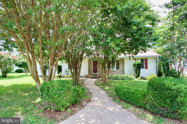 956 JANEKA LN, Dover, DE 19904