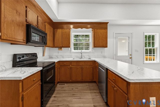 16061 Lebanon Rd, Prince George, VA 23881