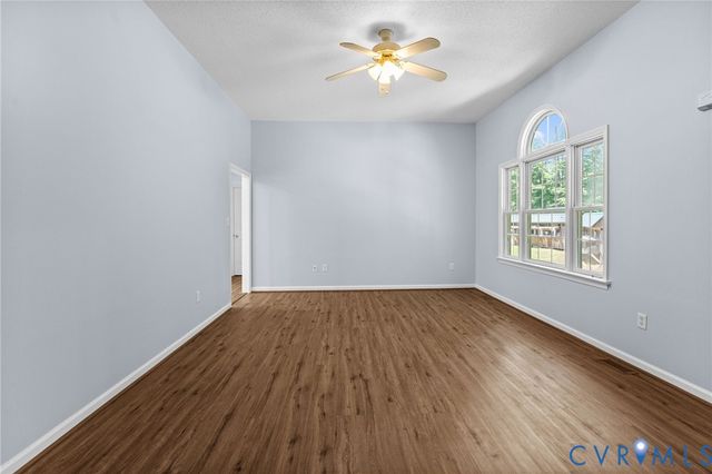 16061 Lebanon Rd, Prince George, VA 23881
