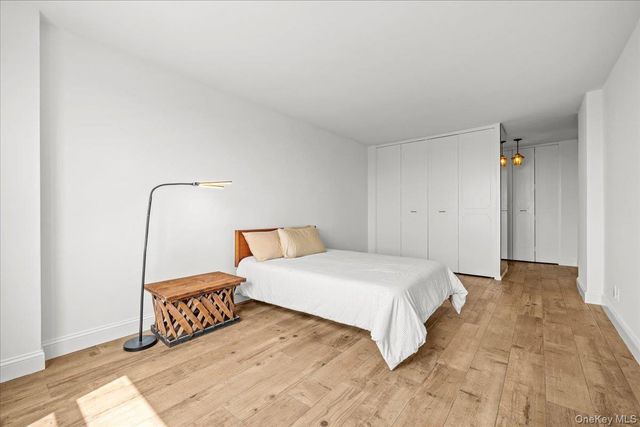 555 Kappock Street 24T, Bronx, NY 10463