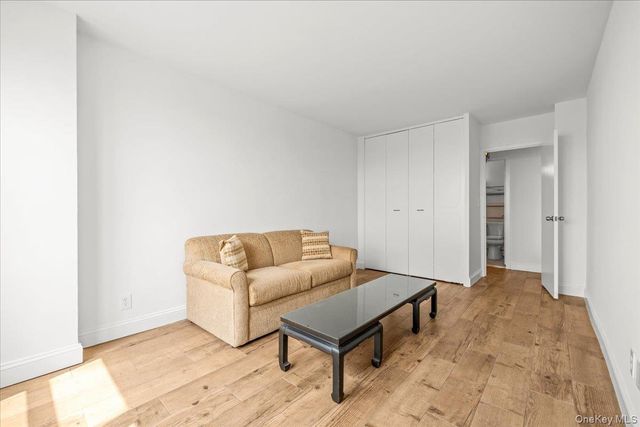 555 Kappock Street 24T, Bronx, NY 10463