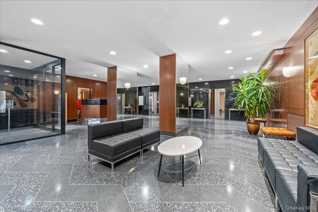 555 Kappock Street 24T, Bronx, NY 10463