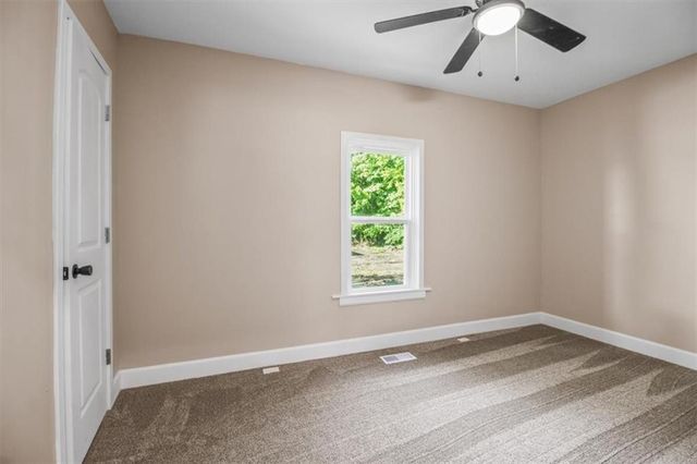 902 S Pine Street, Holden, MO 64040