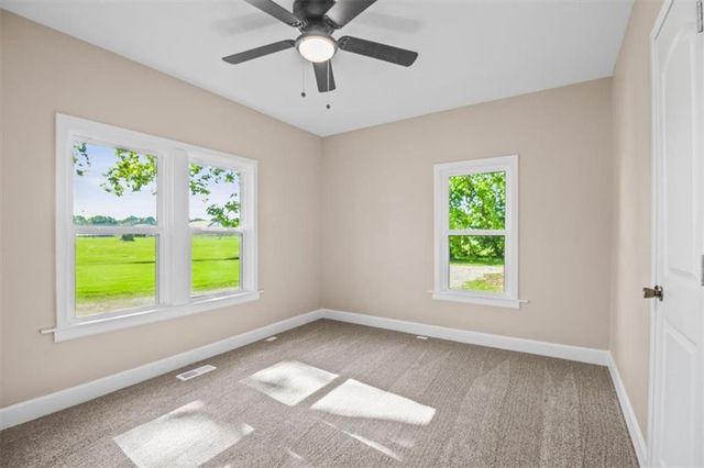902 S Pine Street, Holden, MO 64040