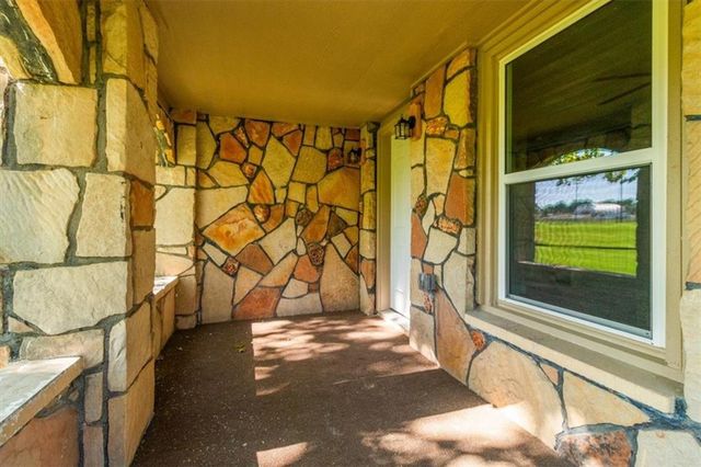 902 S Pine Street, Holden, MO 64040