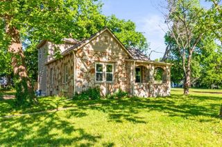 902 S Pine Street, Holden, MO 64040