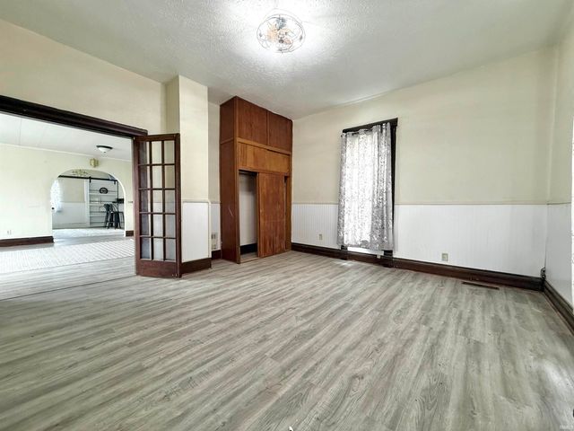 233 E Commerce Street, Dunkirk, IN 47336