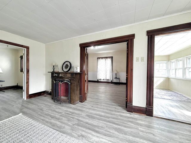 233 E Commerce Street, Dunkirk, IN 47336