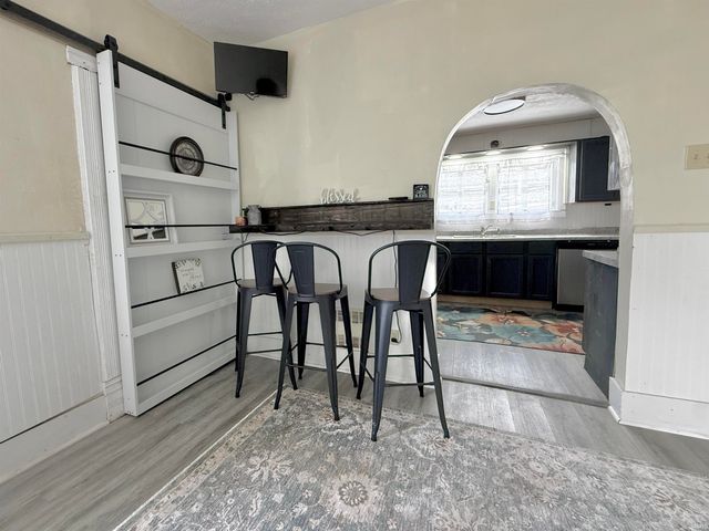 233 E Commerce Street, Dunkirk, IN 47336