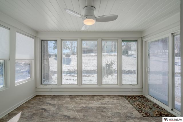 7805 Pierce Circle, Omaha, NE 68124