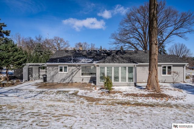 7805 Pierce Circle, Omaha, NE 68124