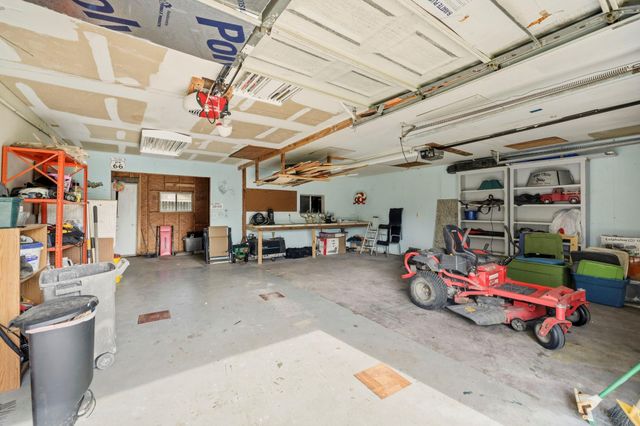 2608 Lazy Bend Street, Pearland, TX 77581