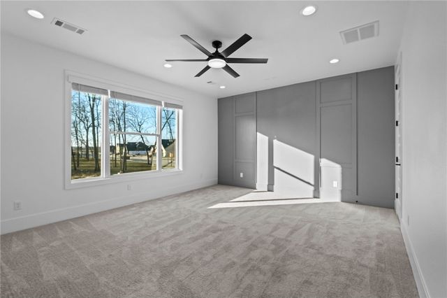 4413 S 88th Street, Bentonville, AR 72713