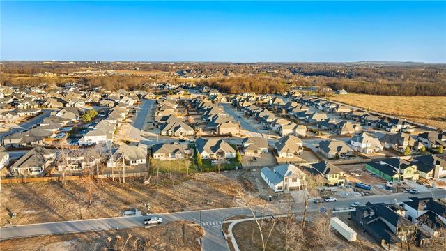 4413 S 88th Street, Bentonville, AR 72713