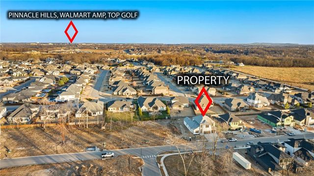 4413 S 88th Street, Bentonville, AR 72713