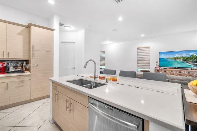 3575 W 97th Street, Hialeah, FL 33018