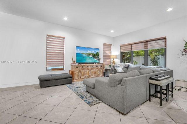 3575 W 97th Street, Hialeah, FL 33018