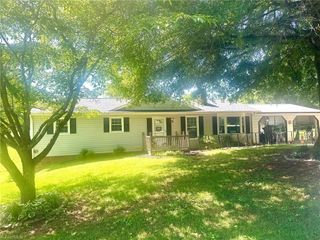 2139 Cb Eller School Road, Elkin, NC 28621
