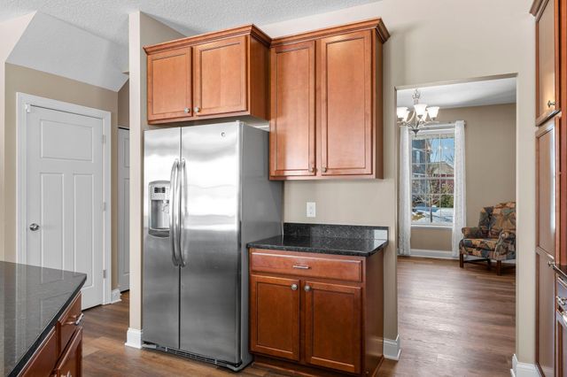 982 Inspiration Parkway N, Bayport, MN 55003