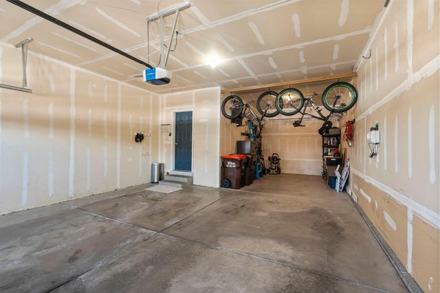 982 Inspiration Parkway N, Bayport, MN 55003