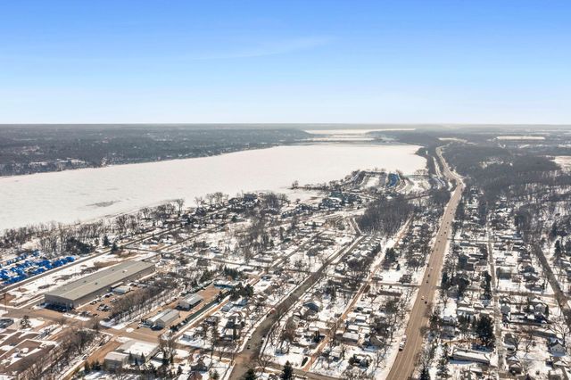 982 Inspiration Parkway N, Bayport, MN 55003