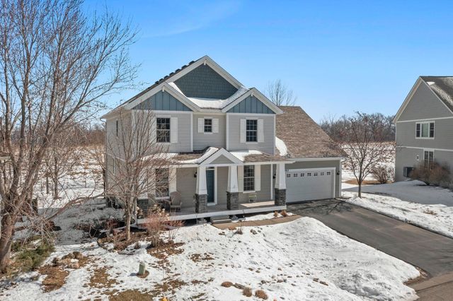 982 Inspiration Parkway N, Bayport, MN 55003