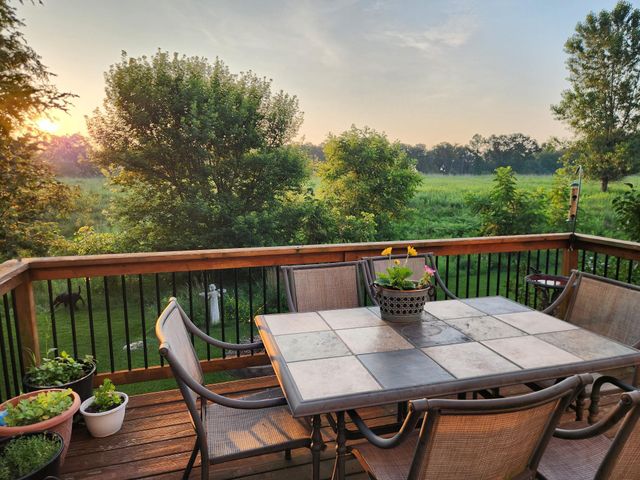 982 Inspiration Parkway N, Bayport, MN 55003