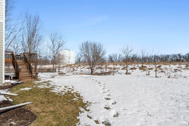 982 Inspiration Parkway N, Bayport, MN 55003