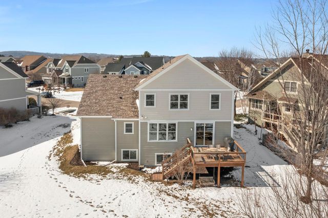 982 Inspiration Parkway N, Bayport, MN 55003