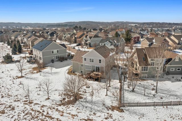 982 Inspiration Parkway N, Bayport, MN 55003