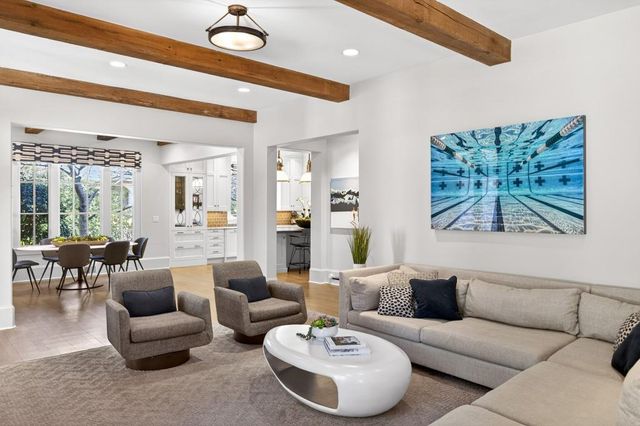 11 Leighton Court, Sandy Springs, GA 30327