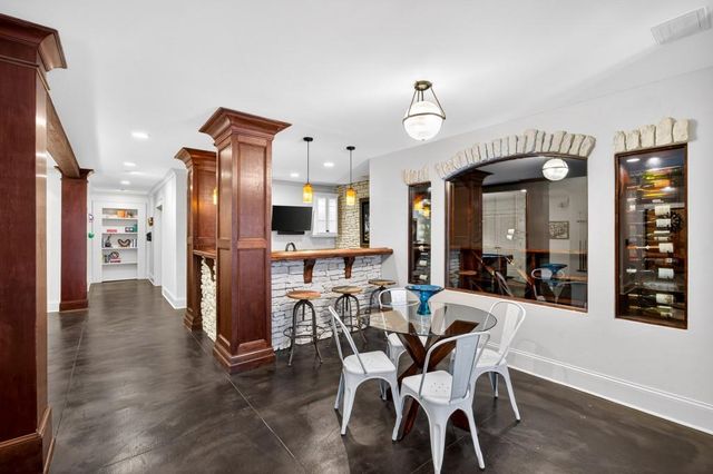 11 Leighton Court, Sandy Springs, GA 30327