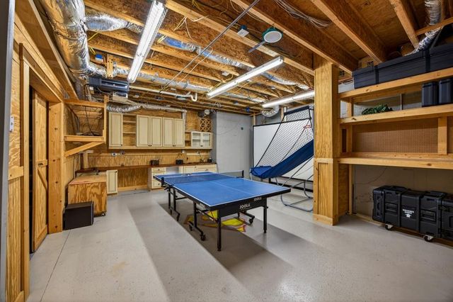 11 Leighton Court, Sandy Springs, GA 30327