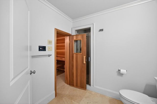 11 Leighton Court, Sandy Springs, GA 30327