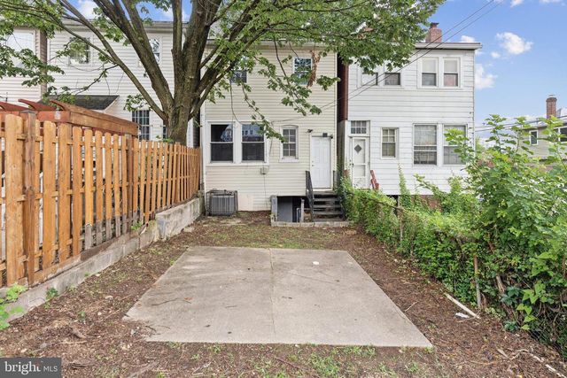 133 LONGFELLOW ST NW, Washington, DC 20011