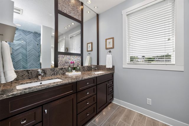 775 SE Southbranch Drive, Waukee, IA 50263