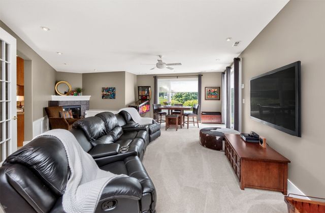 775 SE Southbranch Drive, Waukee, IA 50263