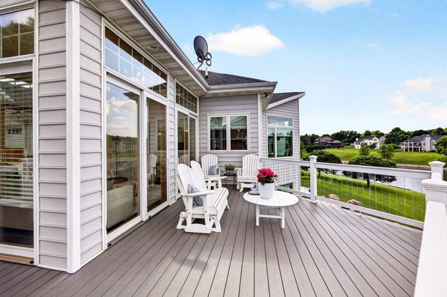 775 SE Southbranch Drive, Waukee, IA 50263