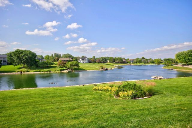 775 SE Southbranch Drive, Waukee, IA 50263