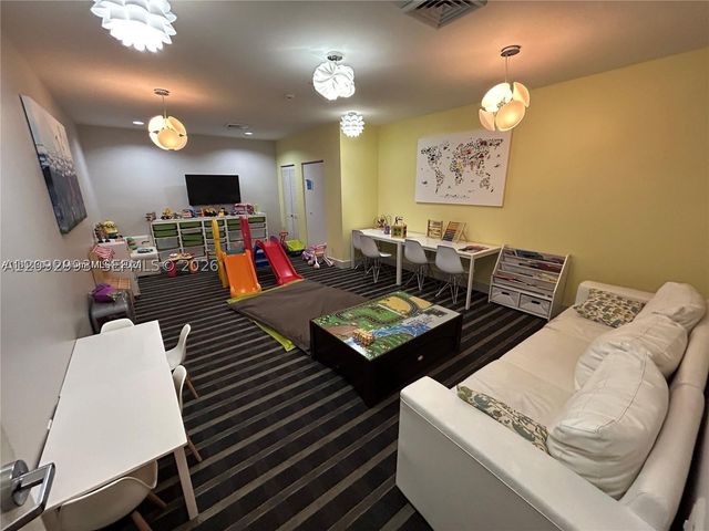 600 NE 27th St 3003, Miami, FL 33137