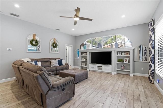 1007 SPLIT SILK STREET, Valrico, FL 33594