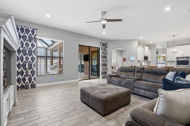 1007 SPLIT SILK STREET, Valrico, FL 33594